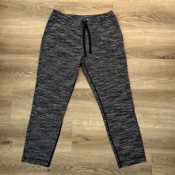 Lululemon Pants - Picture 1 of 3